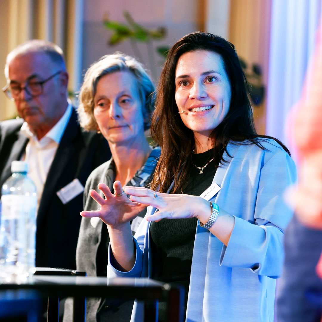 Dr. Nathalie Casas